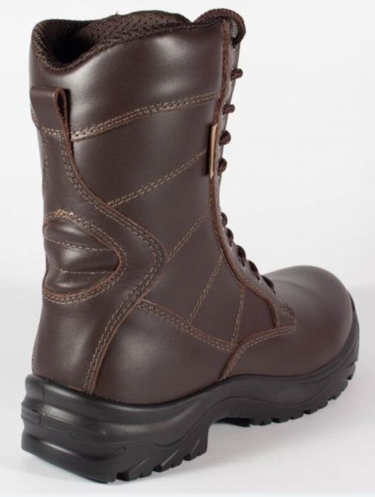 Vând bocanci militari