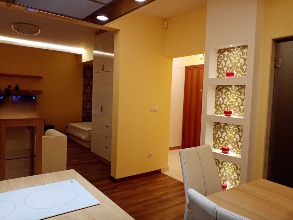 Дава се под наем Двустаен апартамент в София, Лозенец - 56 кв.м за 600 € - Снимка #6