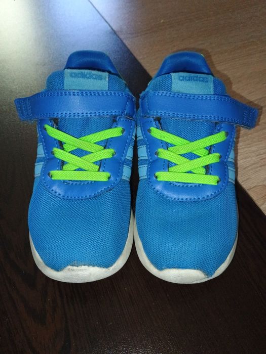 Маратонки за момче Adidas