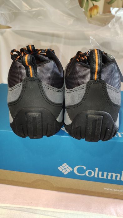 Чудесни леки туристически обувки Columbia №44