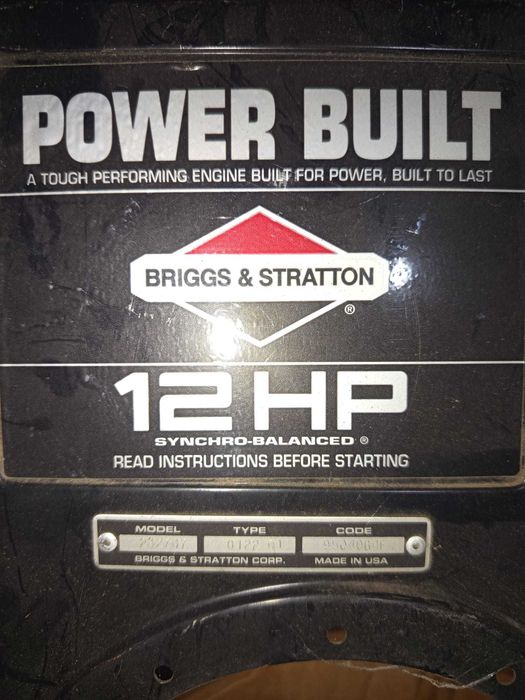 Части за двигател на тракторна косачка двигател Briggs & Stratton