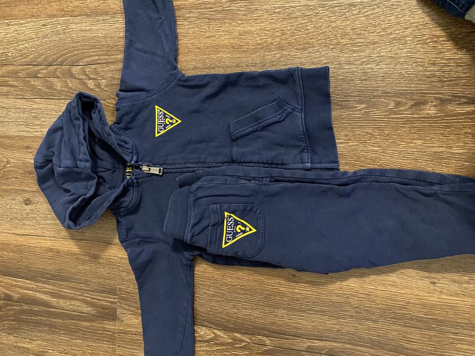 Маркови дрехи за момче 2г. Guess, Levis и др.