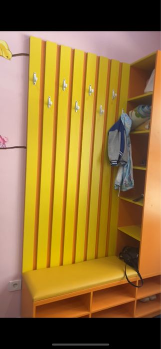 Шкаф для прихожей