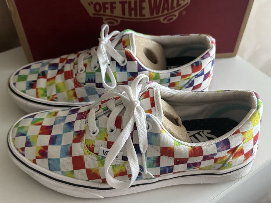 Дамски кецове Vans 37 номер