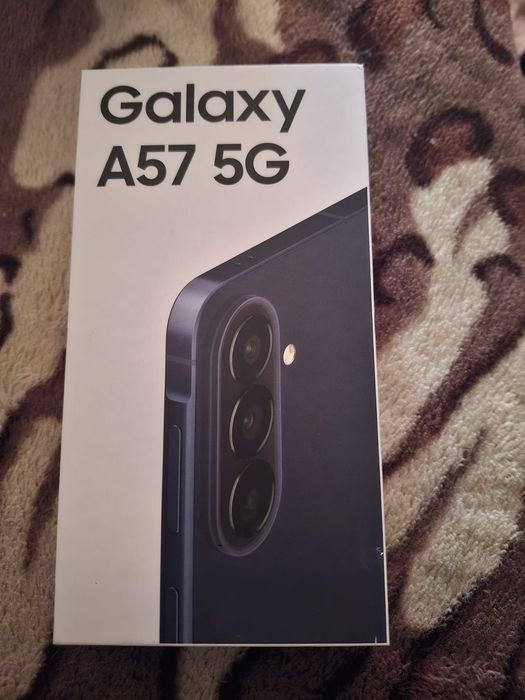 Vând Samsung Galaxy A57 5g nou