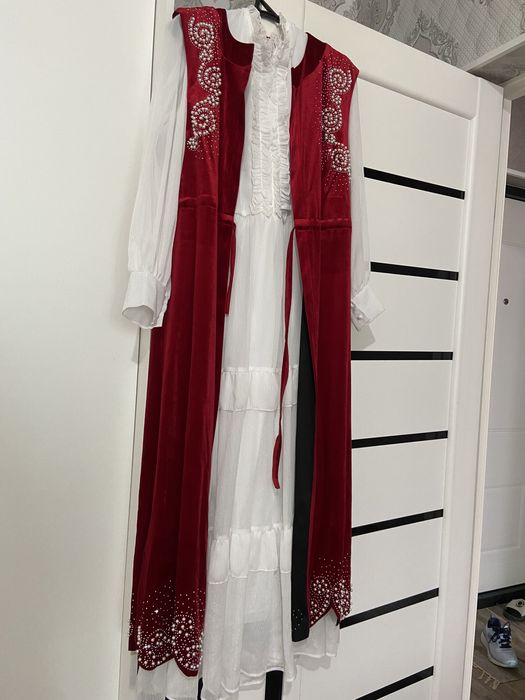 Қазақи көйлек пен кәжекей