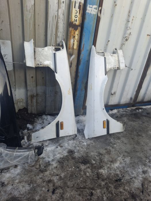 Крыло камри 1998  v20