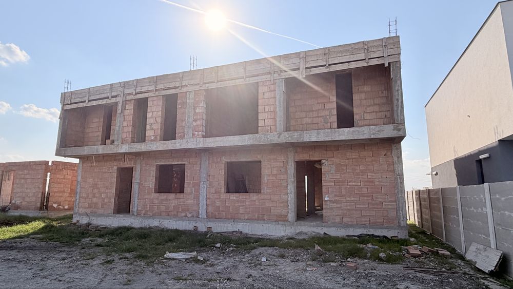 Duplex de vanzare Sacalaz(tot duplexul)