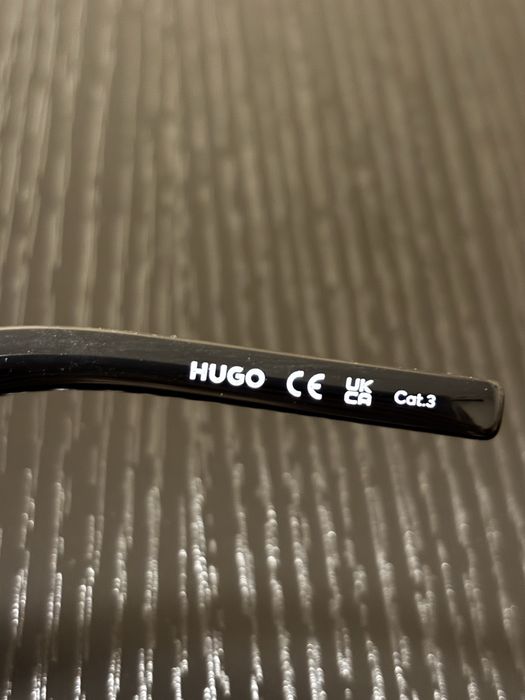 Дамски слънчеви очила Hugo