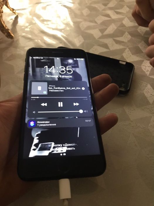 iPhone 7 Plus с гарантий