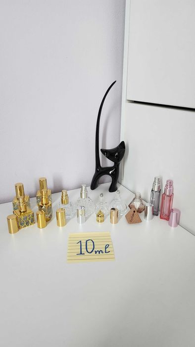 Стъклени шишенца за парфюм