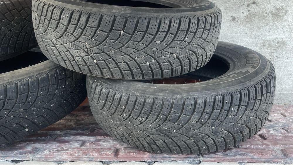 Резина Зима 215/70/r16