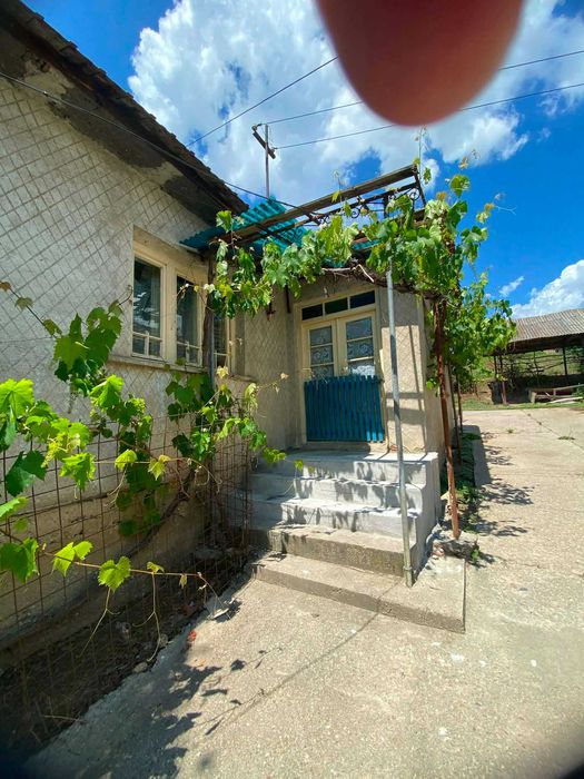 Casă de vânzare Burzuc