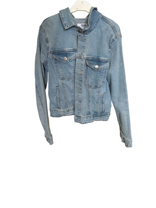 Светлоотразително пухкаво яке и дънково яке