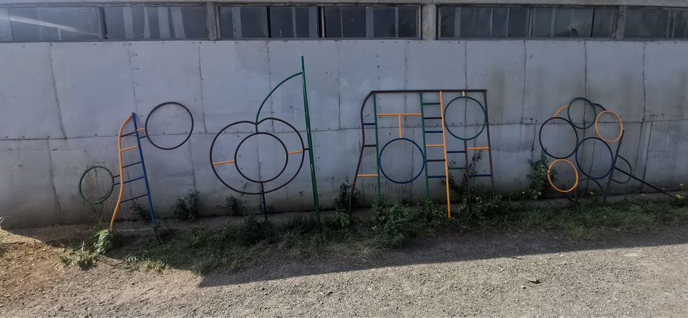 Продам турники для детской площадки