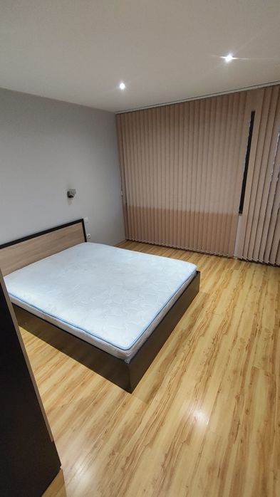 Апартамент под наем Лятно кино