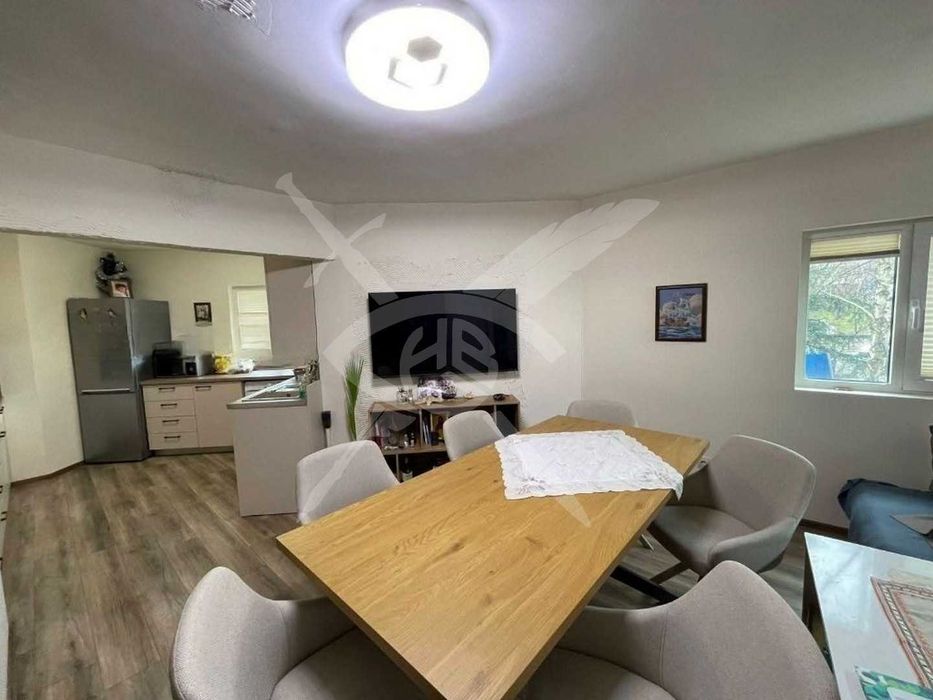 Тристаен апартамент в жк. Младост 2 №185830