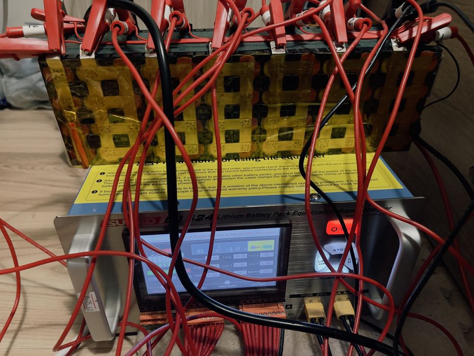 Балансьор за литиеви батерии SUNKKO D 1524