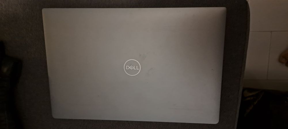 DELL Precision 5540  - Intel I7/512GB SSD