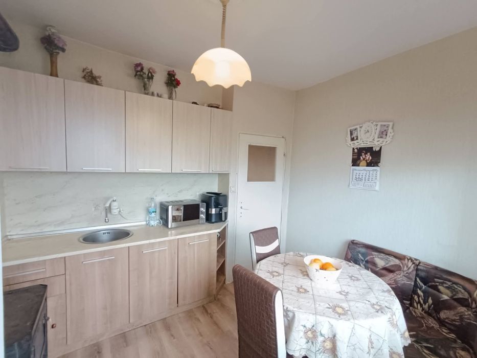 Продава се Тристаен апартамент в Добрич, Балик - 97 кв.м за 447 €/кв.м - Снимка #3