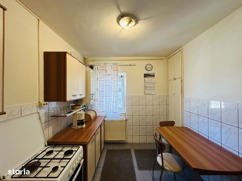 Apartament 3 camere decomandat - Terezian, Sibiu