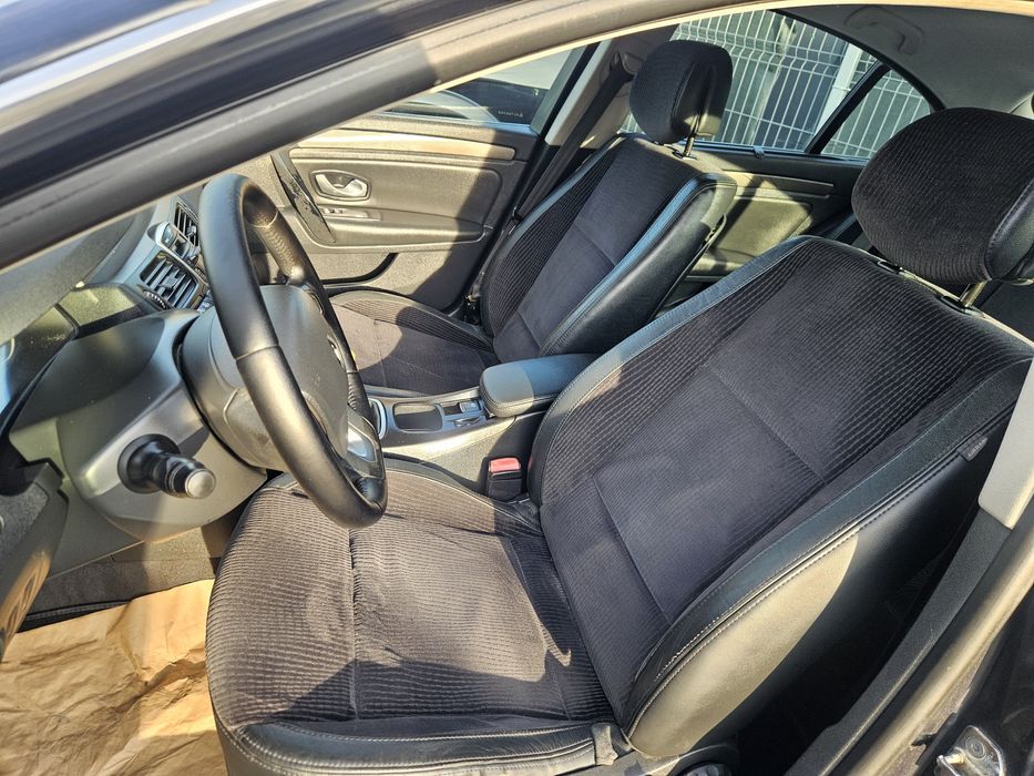 Renault laguna an 2010 euro 5