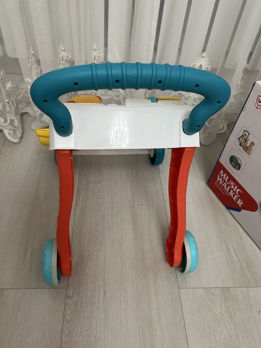 Толокар - ходунки для детей