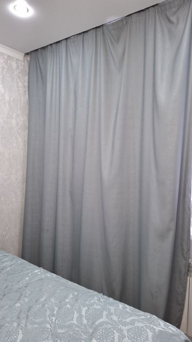 Продам занавески 2 комплекта