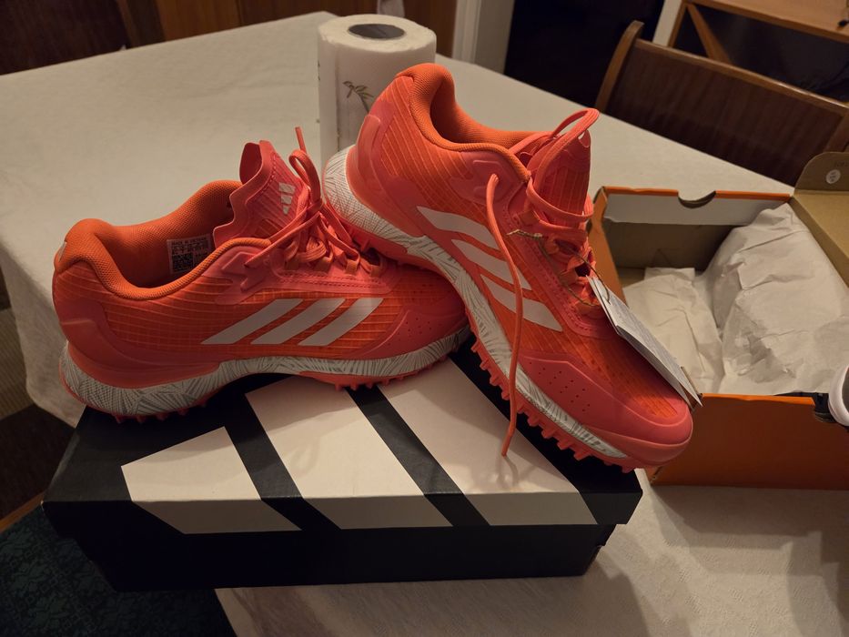 Маратонки Adidas Адидас Fabela x 2