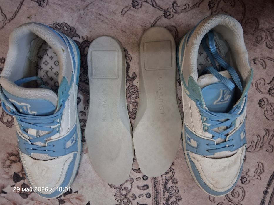 Louis Vuitton LV Trainer номер 44 ( 28.5 см.)

eu.louisvuitton.com
 +1