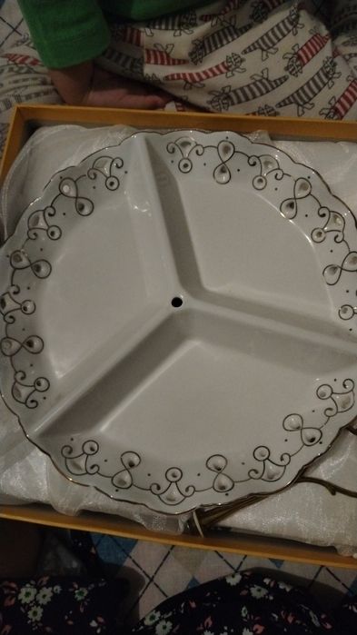 Посуда ваза, орешница, конфетница