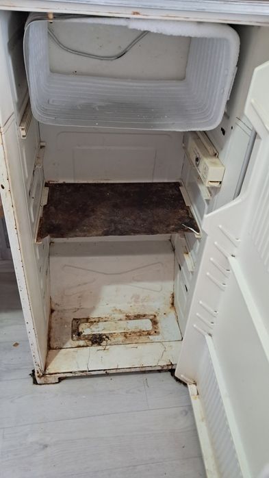 Бу холодильник!жасап тур!