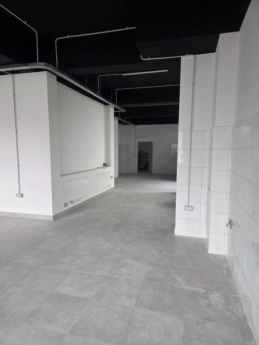 Închiriez Spațiu Comercial 170 mp