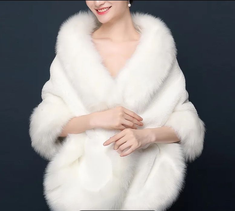 Свадебное пончо на крючке