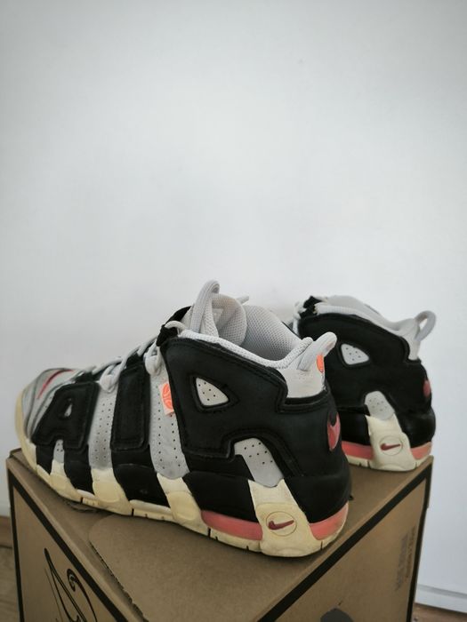 Nike Air More Uptempo Hoops