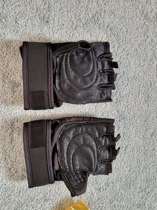 Vand set de fitness pentru acasa