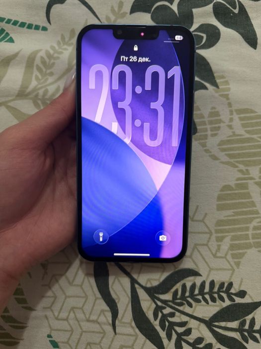 Срочно!!! iPhone 13 в хорошем состоянии