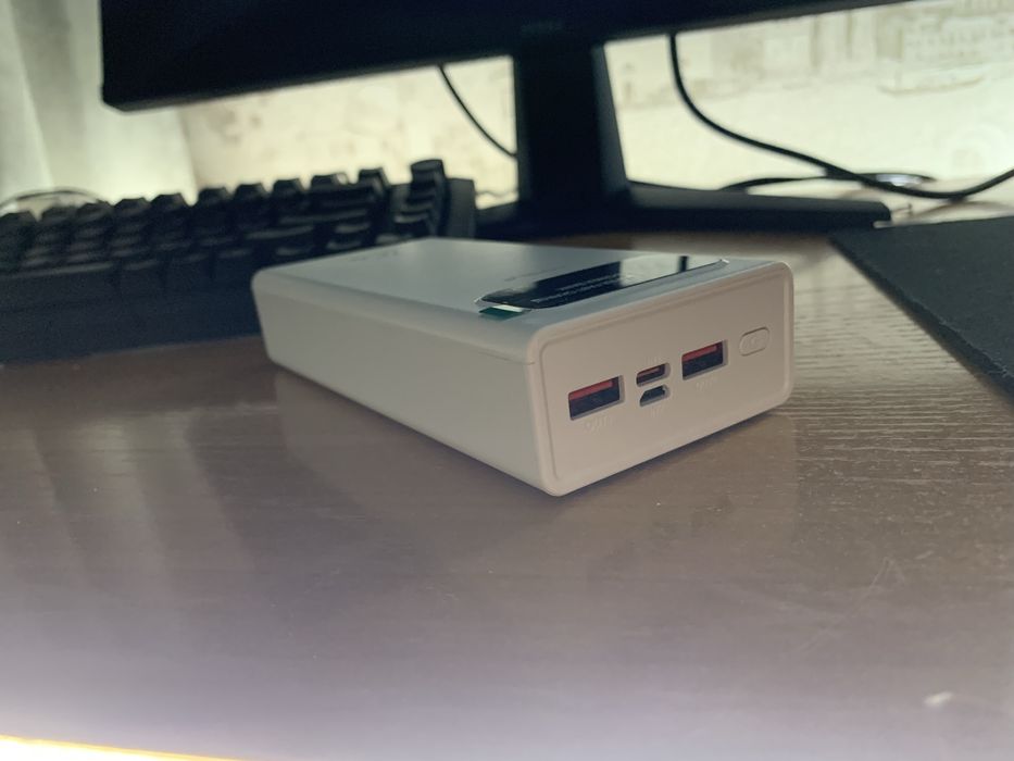 !ПРОДАЕТСЯ! Повербанк на 20000mAh 22.5W