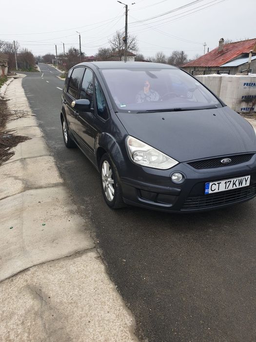 Vând Ford S-max 2.0
