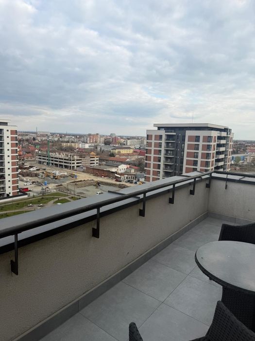 Penthouse , Nou !! Lux ! ADORA PARK