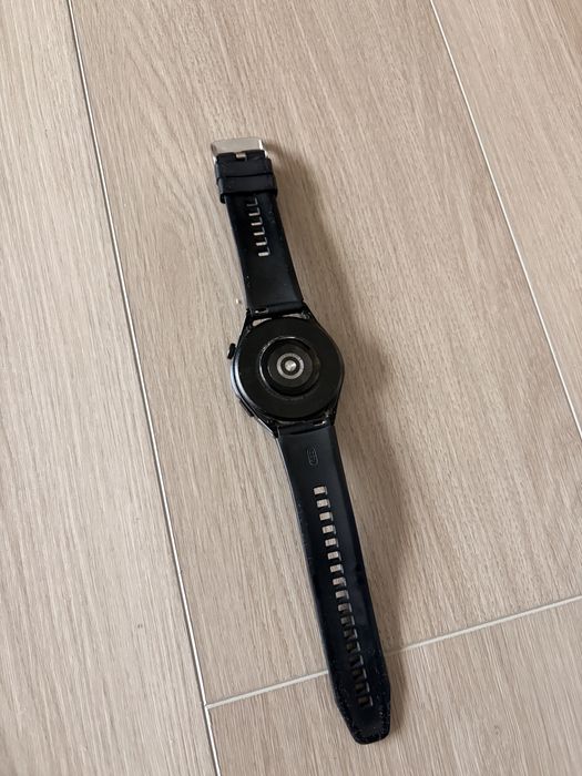 Huawei Watch GT 3 46mm + Încărcător original-În stare excelenta