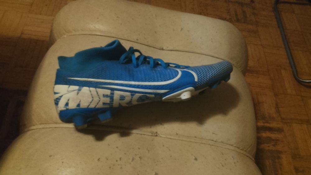 бутонки Nike mercurial academy