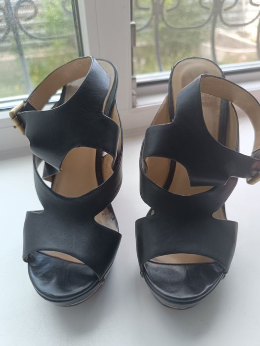 Женская обувь 36 размера