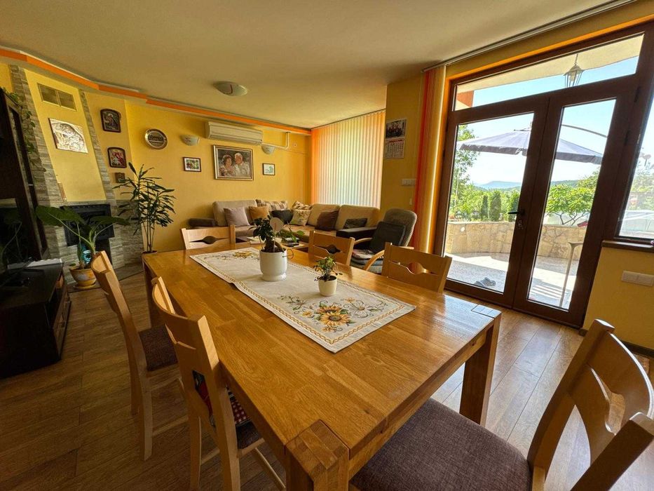 Продава се Къща в с. Драгижево, Област Велико Търново - 440 кв.м за 719 €/кв.м - Снимка #6