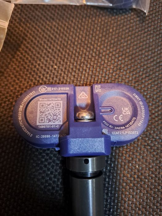 4 нови Bluetooth сензор, датчик TPMS за гуми Tesla S,3,XY след 2021г