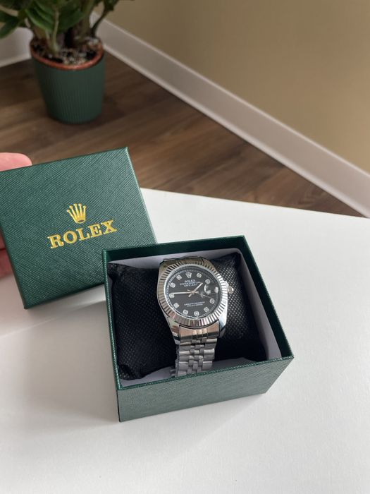 Ceas Rolex Oyster Perpetual Datejust – NOU, elegant, model cu brățară jubilee