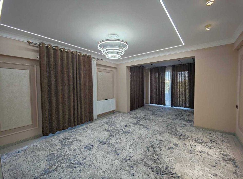 ЖК  Zarafshan City на ул.Бабура+ул.Нукус 3-комн 5/14 96 м² евроремонт