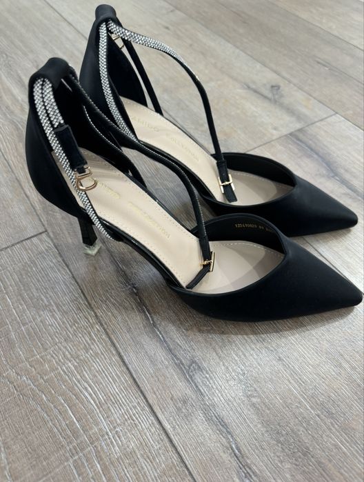 Туфли 38 размер, новые