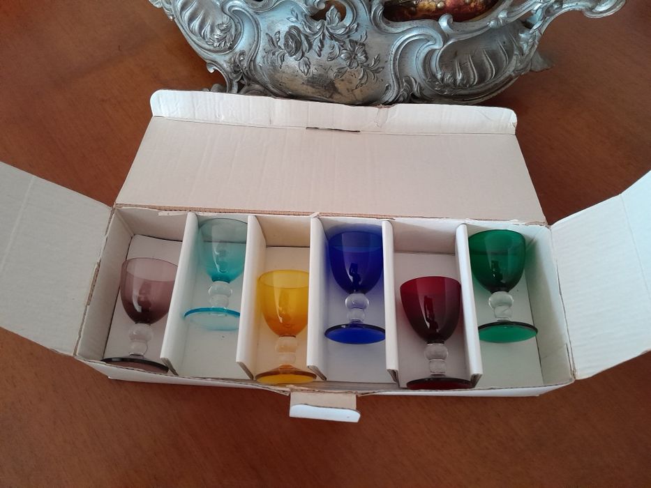 Pahare din sticla colorata hand made italia