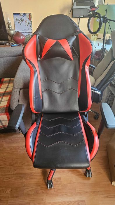 Геймърски стол / Gaming chair – удобен, ергономичен, черно-червен